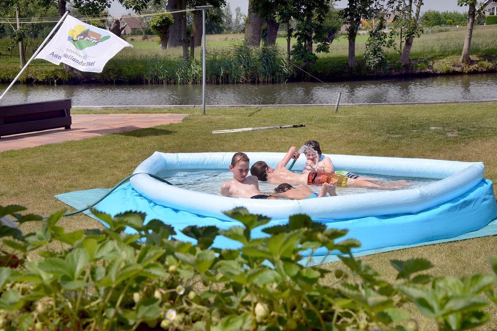 Guest House Aan De Hollandse Ijssel 몬트푸트 외부 사진